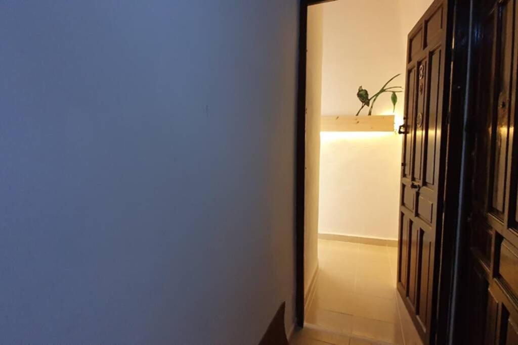 Apartament San Roque- Street Lecha Marzo *