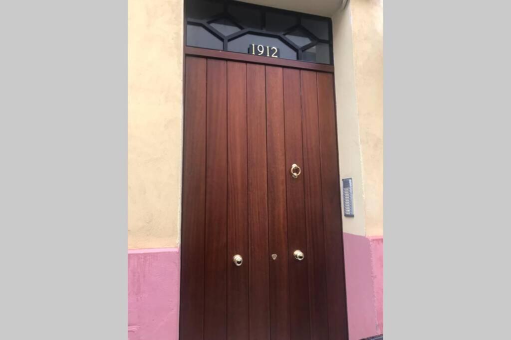 Apartament San Roque- Street Lecha Marzo